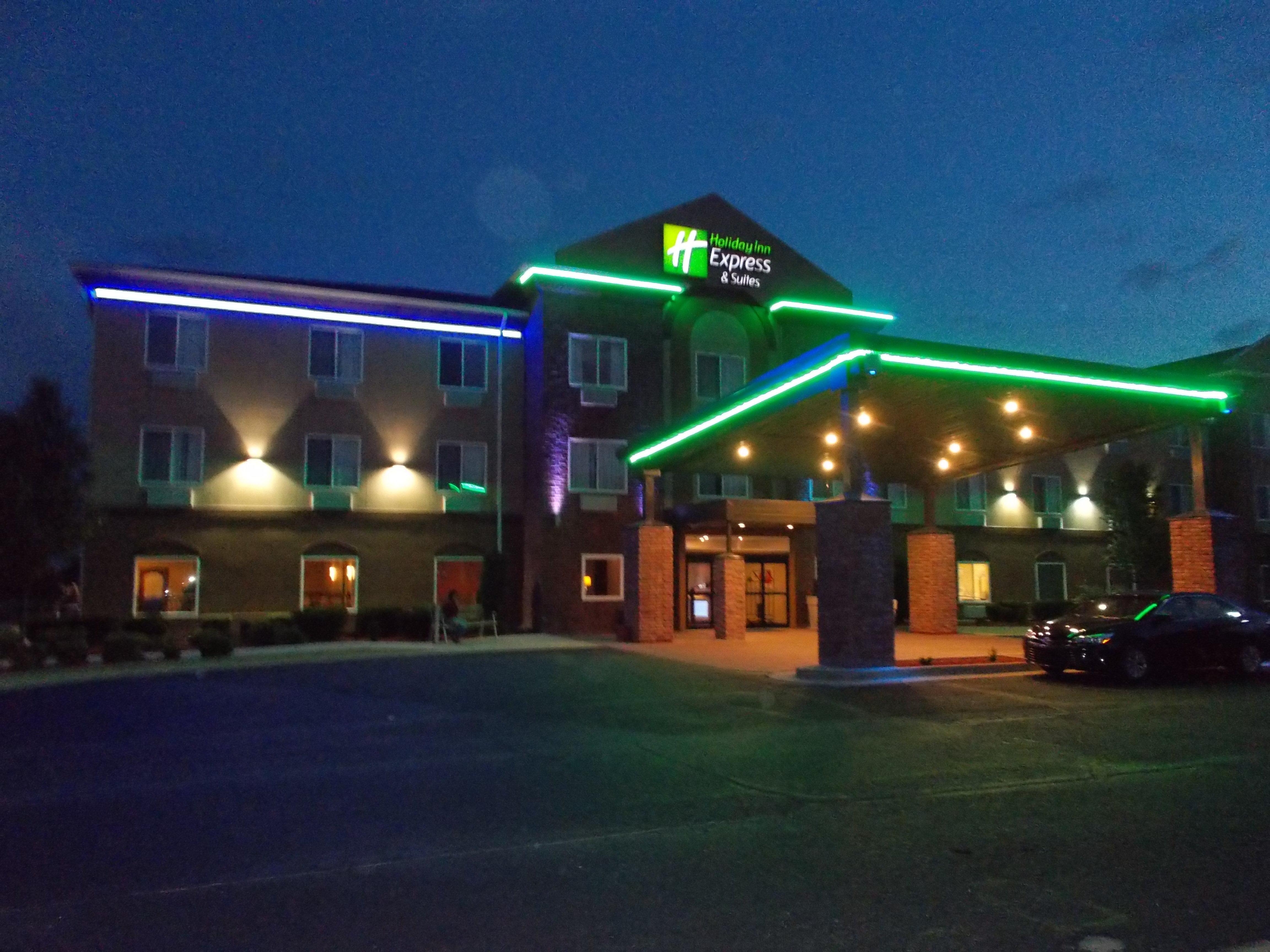 Holiday Inn Express & Suites - Miami, An Ihg Hotel Exterior photo